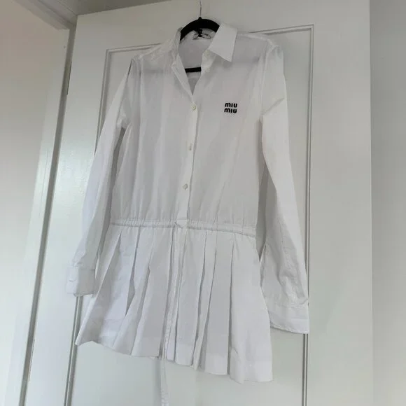 ❌SOLD❌NWT Miu Miu Shirt Dress Mini Length In White Sz 40 Long Sleeves Logo - Picture 2 of 9